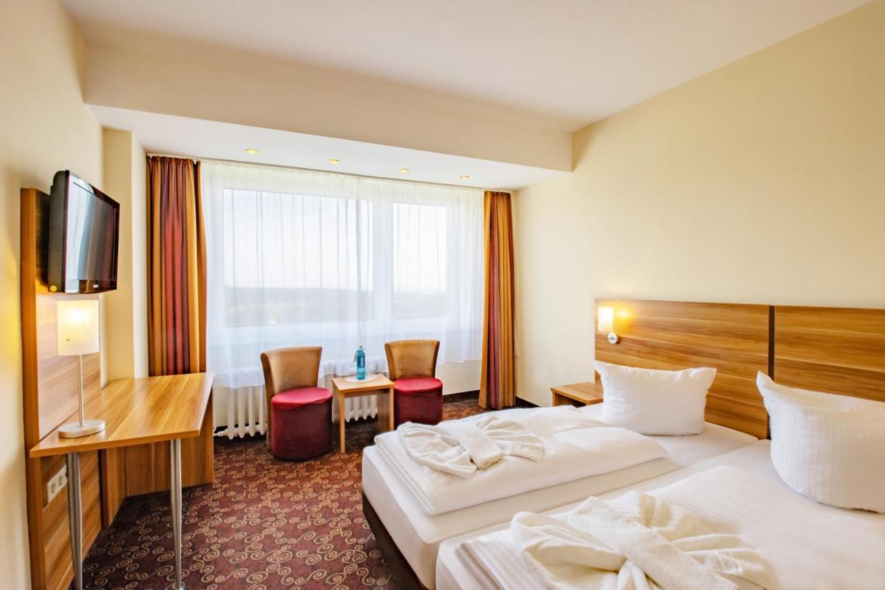 Ferien Hotel Rennsteigblick Friedrichroda Buitenkant foto